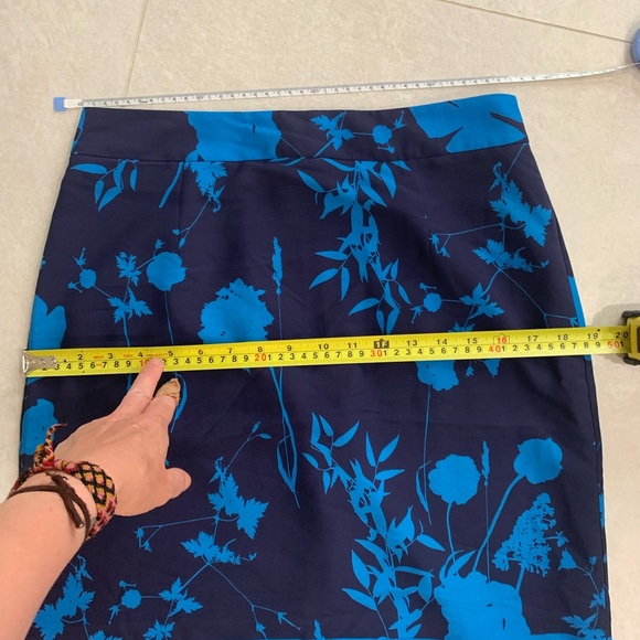 Ted Baker Blue and White Resort Midi Pencil Skirt - Picture 13 of 13